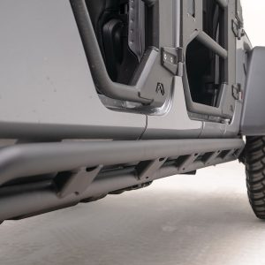 Fab Fours Rocker Panel Guard, Rock Slider, Oval Tube, Powder Coated, Black, 3/16 Inch Plate Steel – JT20-G1850-1