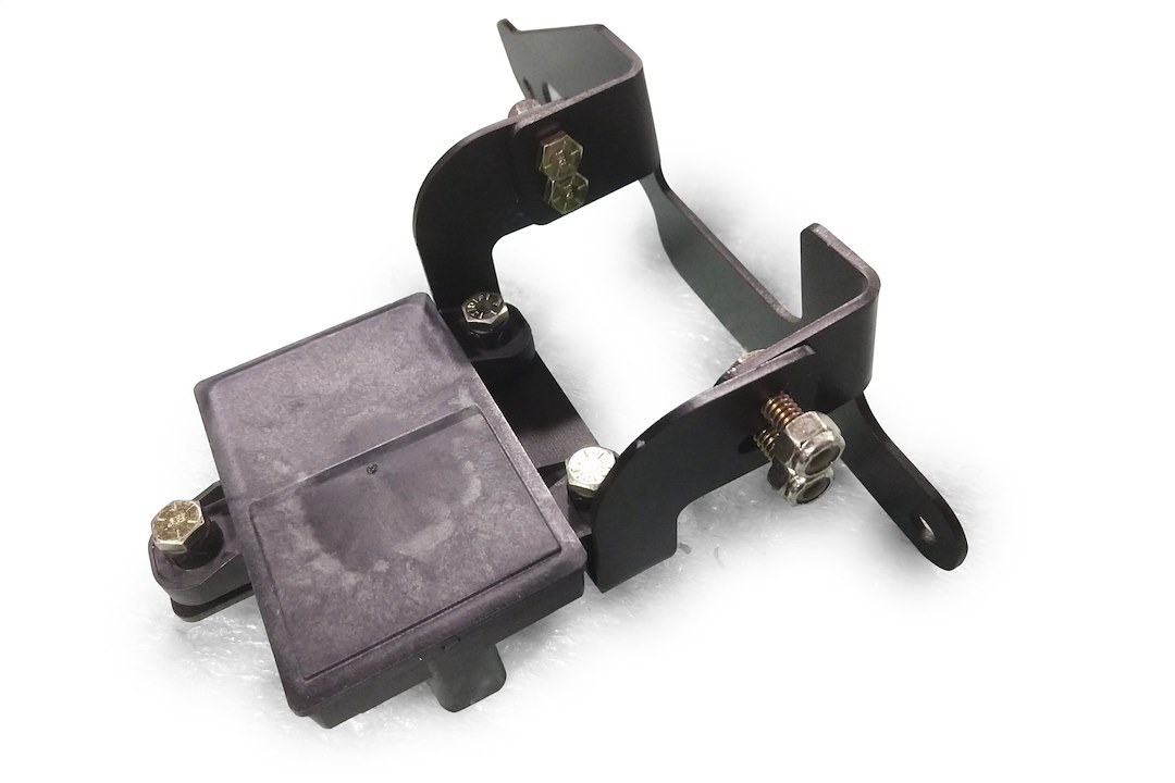 Fab Fours Cruise Control Sensor Relocation Bracket, Use with Fab Fours Bumpers, Textured Powder Coated Steel – M3853-1