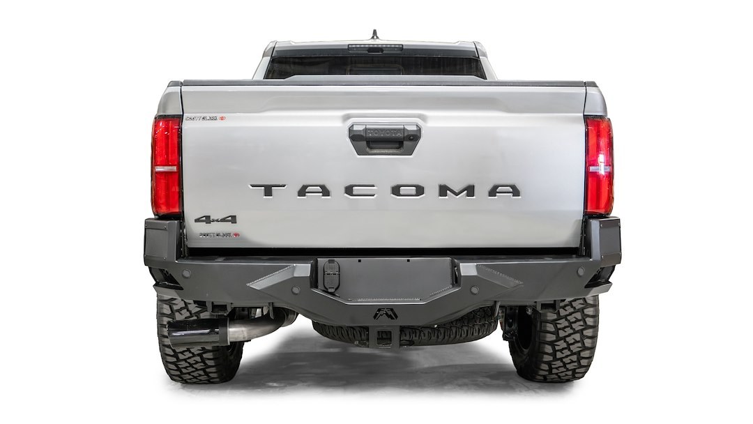 Fab Fours Bumper, Vengeance, One Piece Design, Compatible with OEM Receiver Hitch, With Two 3 Inch Cube LED Fog Light Cutouts – TT24-E6351-1