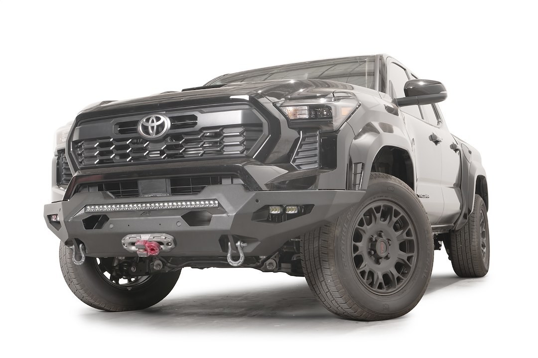 Fab Fours Bumper, Matrix Series, One Piece Design, Mounting Hardware Included, Without Grill Guard – TT24-X6351-1
