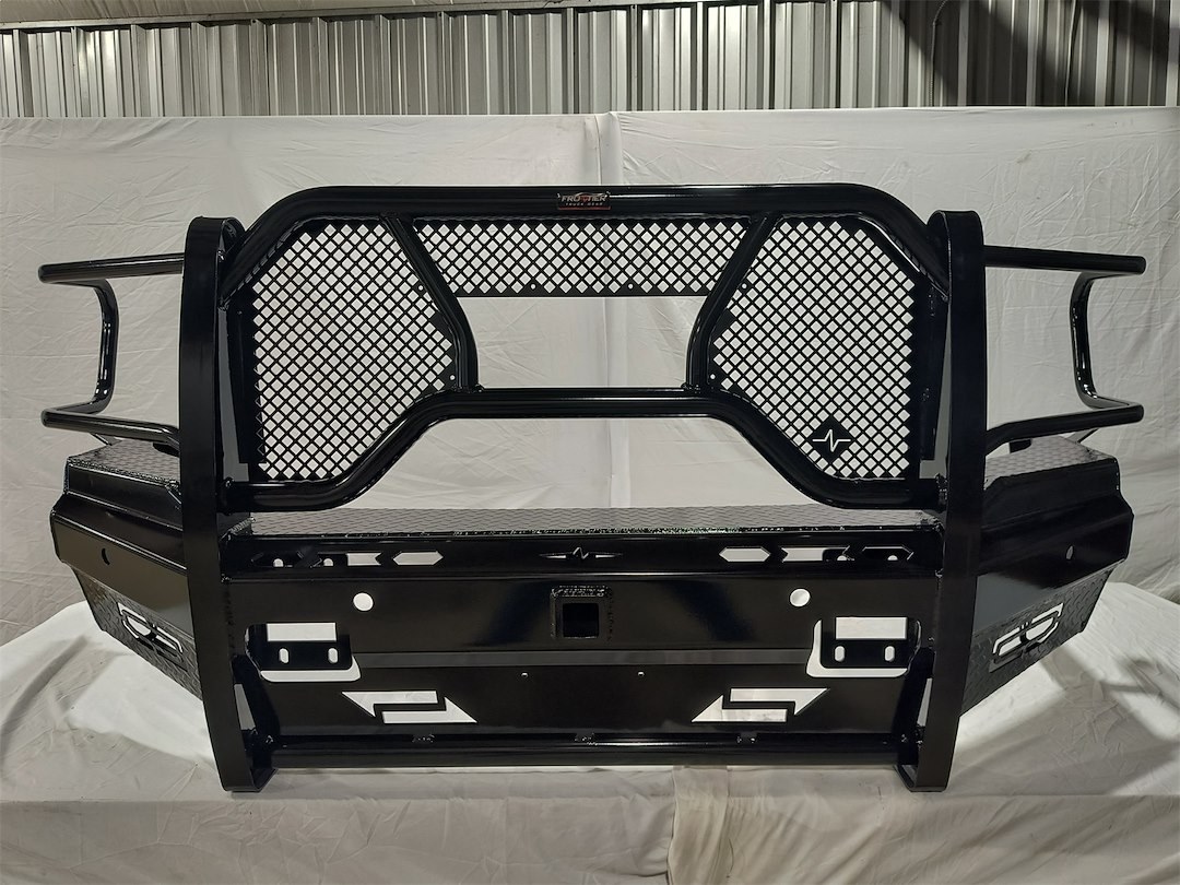 Frontier Truck Gear Bumper, Pro, One Piece Design, Mounting Hardware Included, With Grille Guard, Without Winch Mount – 130-42-5006