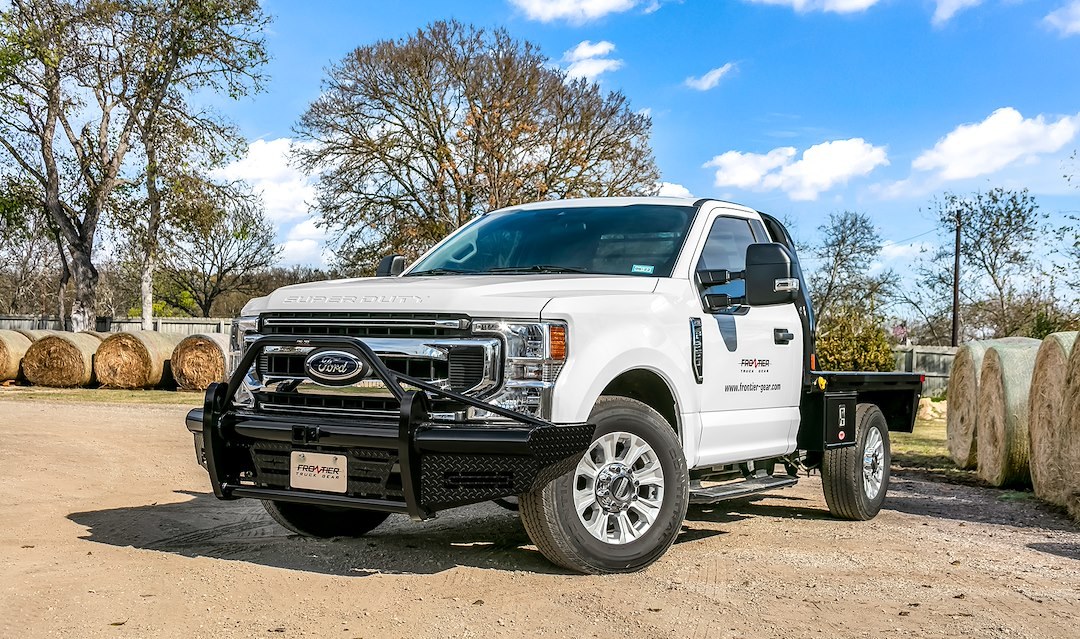 Frontier Truck Gear Bumper, Commercial Xtreme, One Piece Design, Mounting Hardware Included, With Bull Bar, Without Winch Mount – 180-12-3005