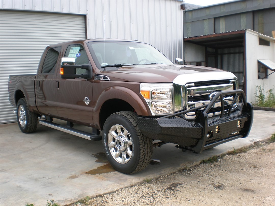 Frontier Truck Gear Bumper, Xtreme, One Piece Design, Mounting Hardware Included, With Bull Bar, With OEM Style Foglight Cutouts – 600-11-1005