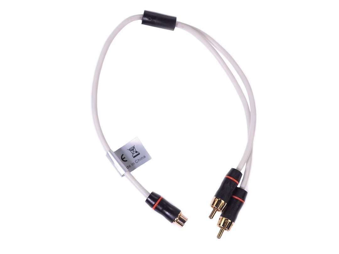 Fusion Elec Audio/ Video Cable, Performance, Female to Dual Male, 10.8 Inch Length, White, With Gold Plated Connectors – 010-12621-00