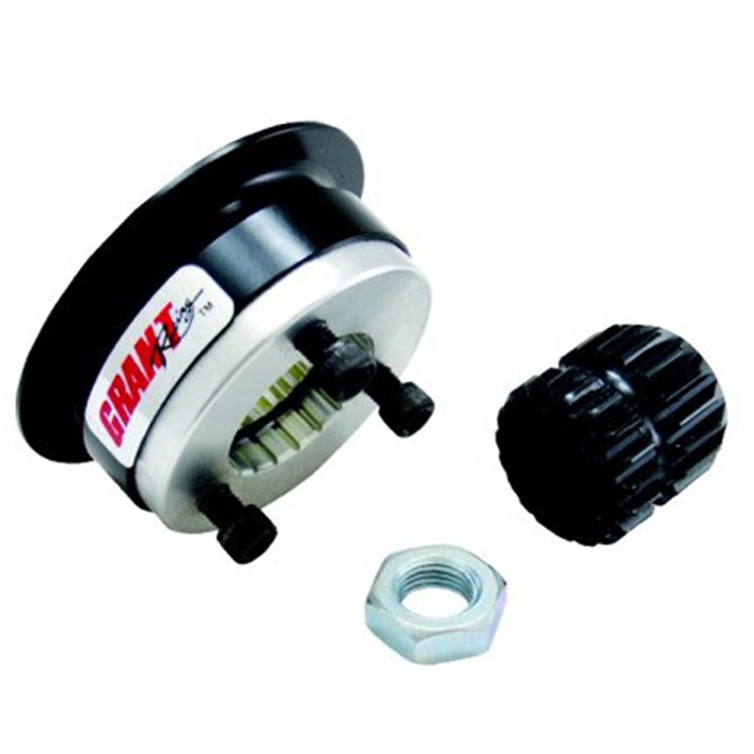Grant Products Steering Wheel Quick Release, Racing Series, Ford 40-Splined Shaft, 3 Bolt Grant Performance Series Steering Wheels – 3002