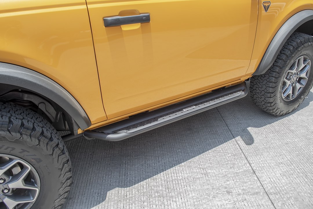 Go Rhino Running Board, Dominator Ds, Textured, Black, Steel, Body/ Frame Mount, With Full Length Slider with Outer Rub Rail – DS4131T