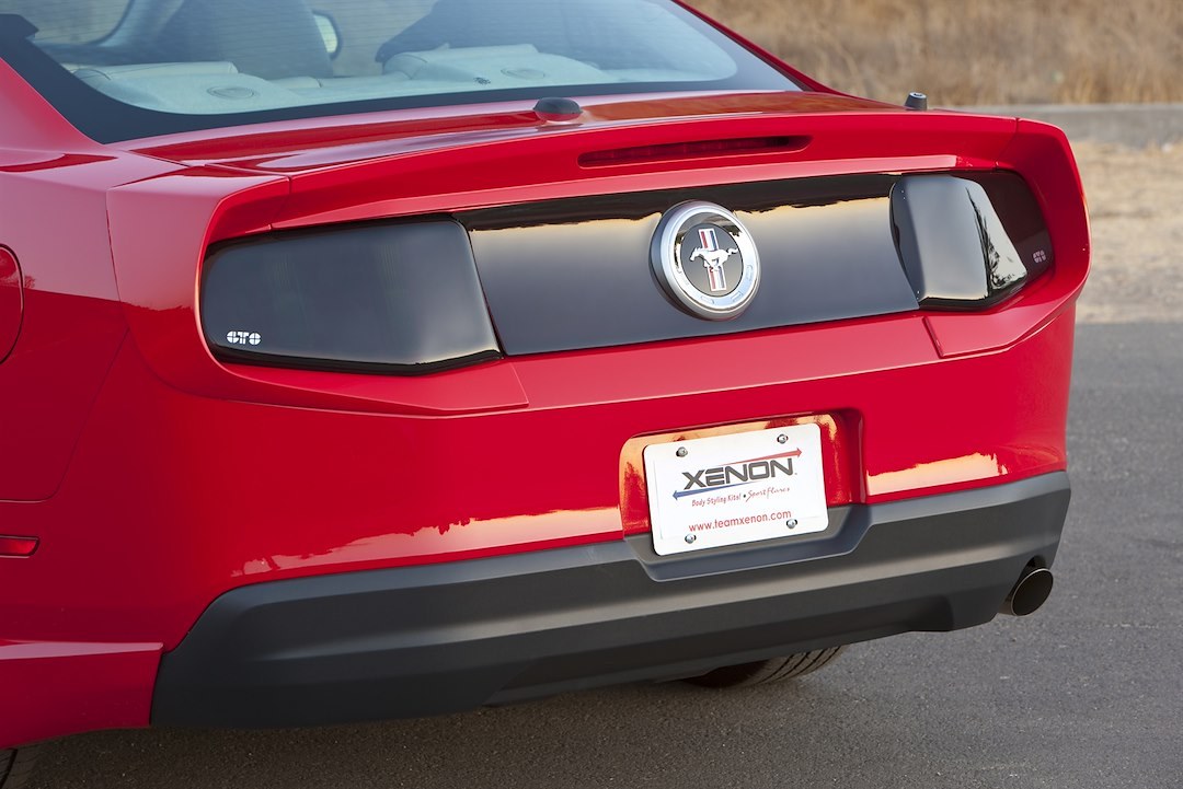 Gt Styling Tail Light Center Panel Cover, Blackouts ™, Solid, Blackout, Plastic – GT4154