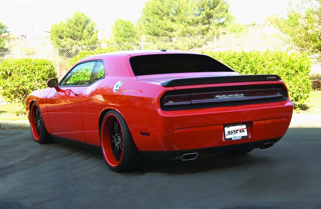 Gt Styling Tail Light Center Panel Cover, Blackouts ™, Solid, Blackout, Plastic, With Logo Opening – GT4164