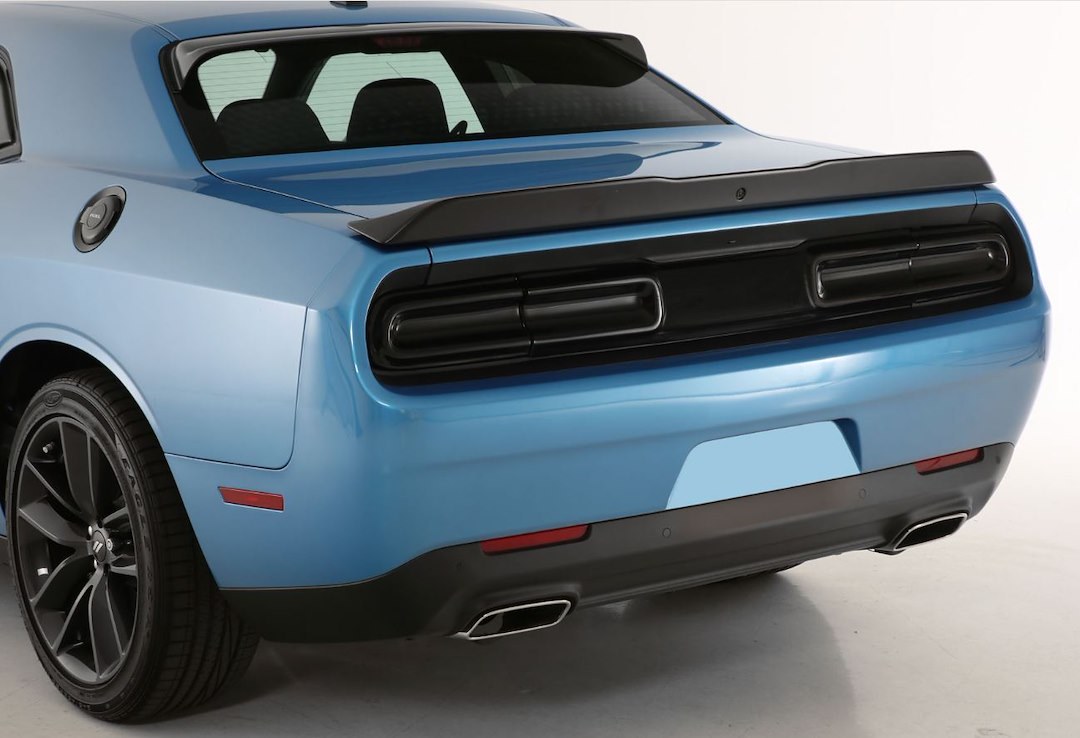 Gt Styling Tail Light Center Panel Cover, Blackouts ™, Solid, Blackout, Smoke, 3 Piece – GT4190