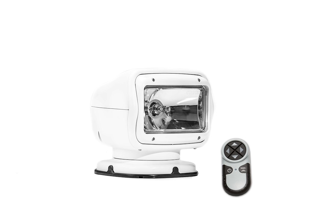 Golight Spotlight, 65 Watt Halogen, White Rectangular Housing, Permanent Mount, White Light – 2000GT