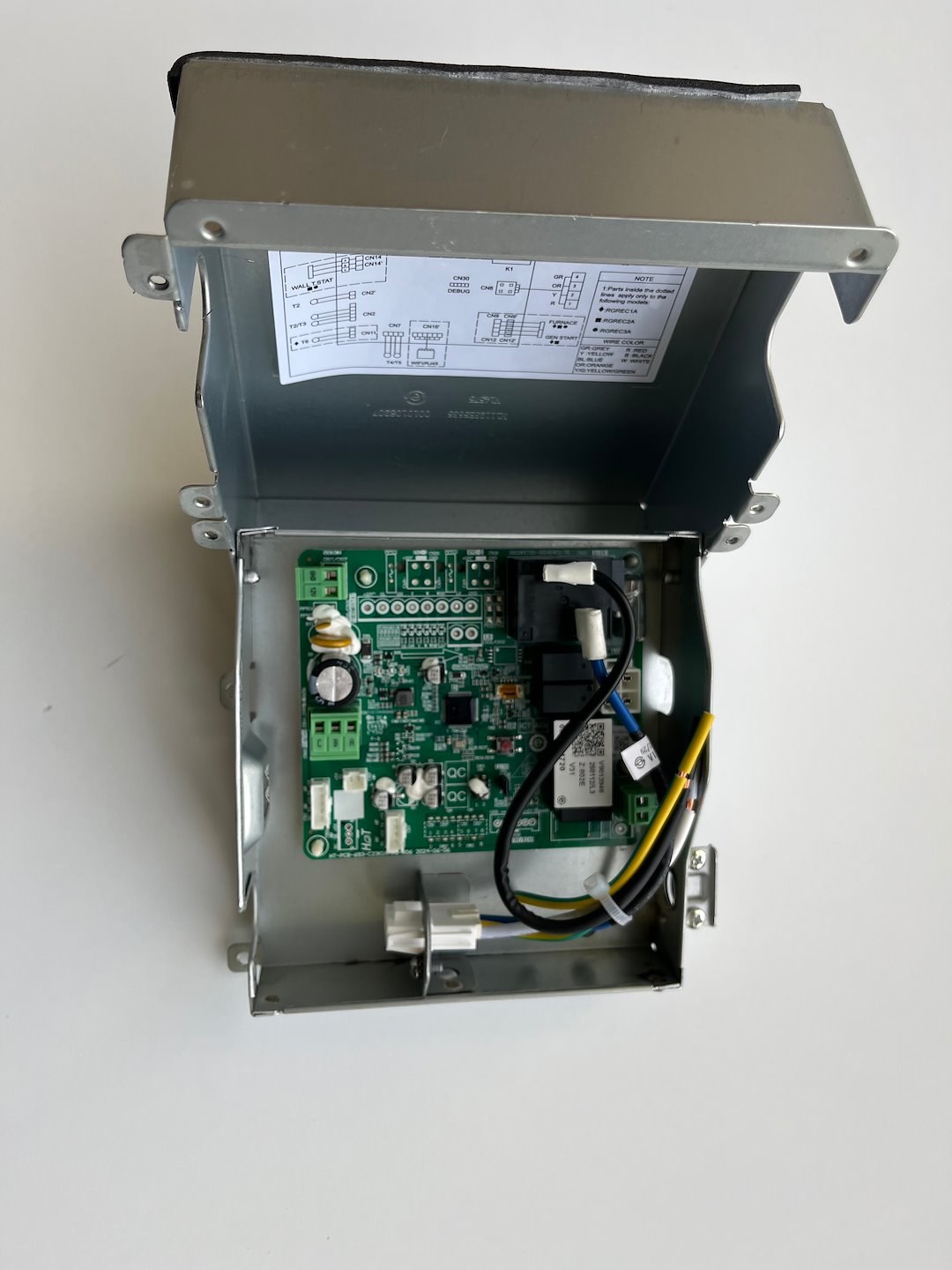 Ge Appliance Air Conditioner Control Box Assembly, For Single Zone Standard 3 Wire, Compatible with Rvac Models – RGREC3A
