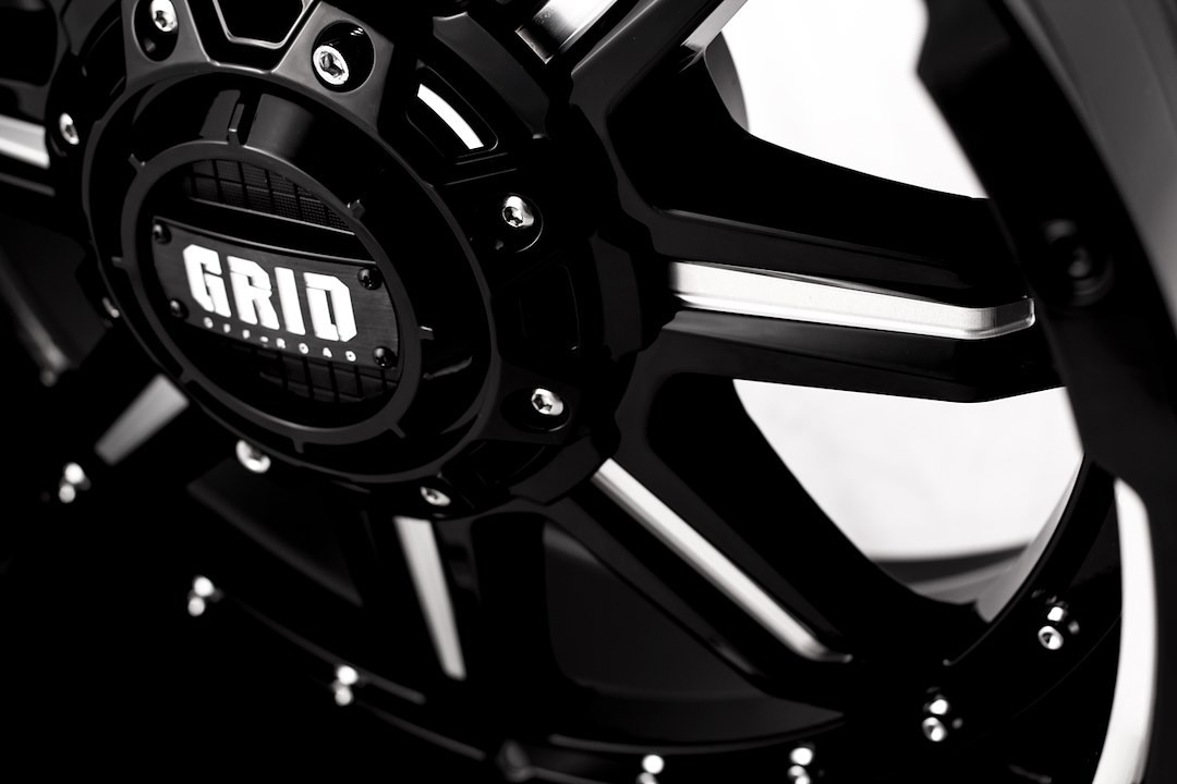 Grid Off-Road Wheel, GD10, 17 Inch Diameter X 9 Inch Width, 5 X 150 Millimeter/ 5 X 5.90 Inch Bolt Pattern – GD1017090550M1510