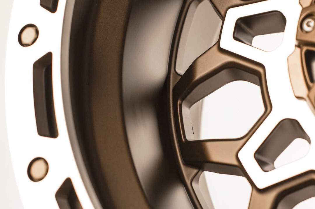 Grid Off-Road Wheel, GD09, 20 Inch Diameter X 10 Inch Width, 5 X 127 Millimeter/ 5 X 5.00 Inch Bolt Pattern – GD0920100527Z178