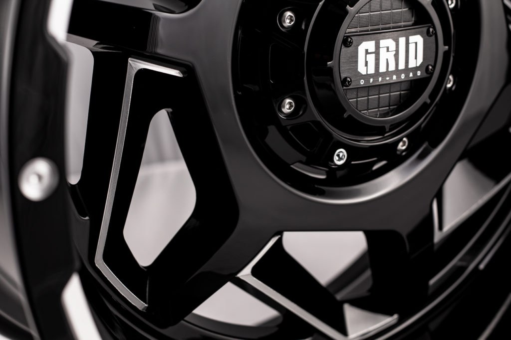 Grid Off-Road Wheel, GD14, 24 Inch Diameter X 14 Inch Width – GD1424140052M787