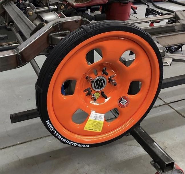 Guniwheel Temporary Repair Shop Wheel, 45 Series, Fits Most 4 and 5 Lug Bolt Pattern, 22.5 Inch Diameter X 3 Inch Width – GW.2445