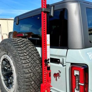 Hi-Lift Jack Jack Mount, Mounts to Tailgate, Black, 6061-T6 Aluminum – BM-500