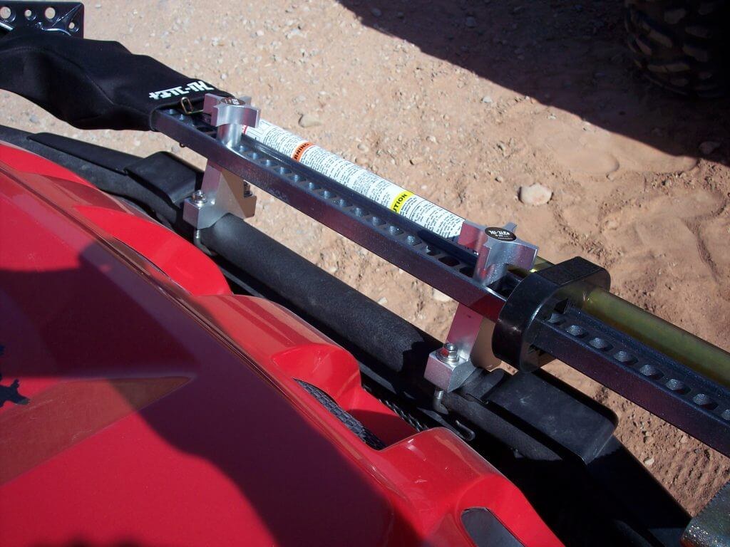 Hi-Lift Jack Jack Mount, Mounts to Round and Square Tube Bumpers/ Bull Bars/ Roll Cages/ Roof Racks, Aluminum – TM-700