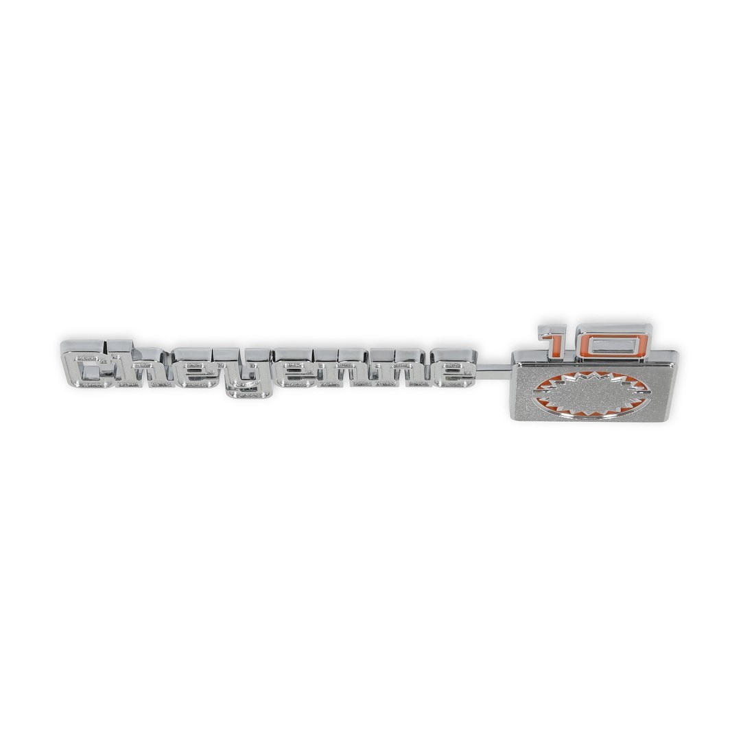 Holley Emblem, Cheyenne 10 Design, Fender, Silver/ Red, Set of 2, With Mounting Hardware – 04-539