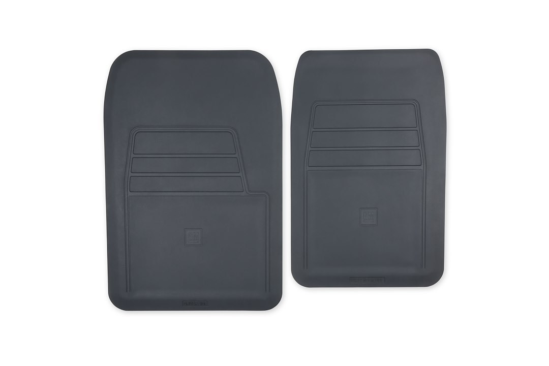 Holley Floor Mat, Dark Grey, PVC Rubber, Set of 2, With GM Logo – 05-200LG