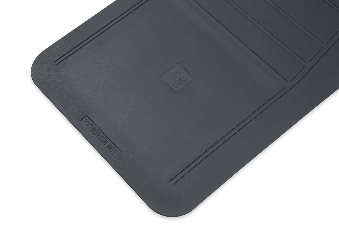 Holley Floor Mat, Dark Grey, PVC Rubber, Set of 2, With GM Logo – 05-200LG