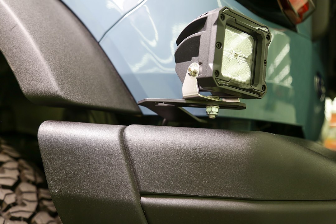 Holley Bumper Light Mount, Anvil Off Road, For Bright Earth Cube Lights (CL6S2PK-BEL/ CL6F2PK-BEL) or 4 Inch Round LED Light Equivalent – 628-25AOR