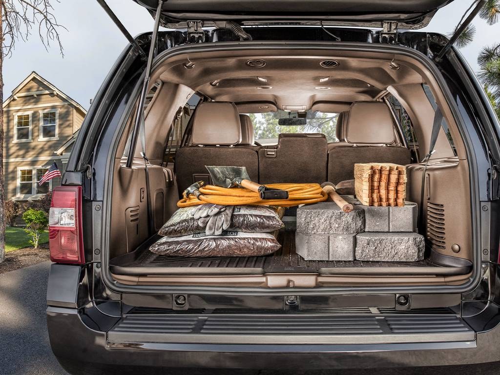 Husky Liners Cargo Area Liner, Weatherbeater™, Black, Raised Edge, Tpo (thermoplastic Olefin), Non-Skid – 24781
