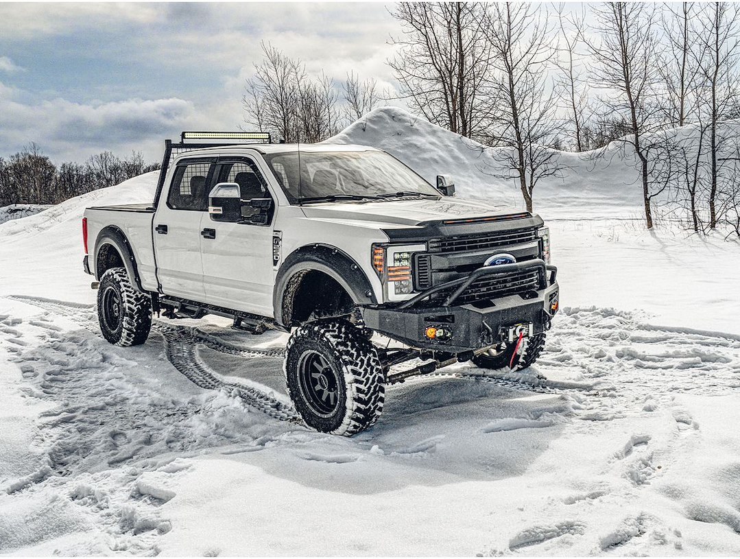 Husky Liners Bug Shield, Aeroskin® Lightshield™ Pro, Low Profile, Black, Thermoplastic Olefin (tpo) – 2820196