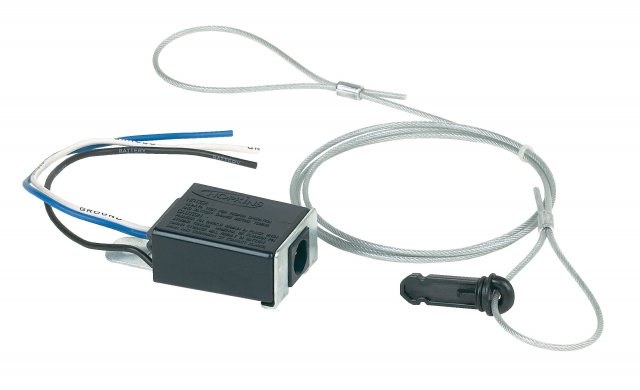 Hopkins Towing Solutions Trailer Breakaway System Switch, Compatible with Hopkins Breakaway Systems, With 7 Inch Lead Wire/ Cable and Pin – 20005A
