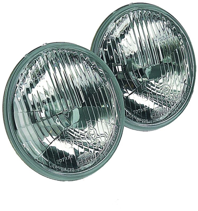 Hella Headlight Conversion Kit, Replaces Sealed Beam Headlights, 5.75 Inch Round Standard Lens Style, H1 Bulb, Without Turn Signal – 002425811