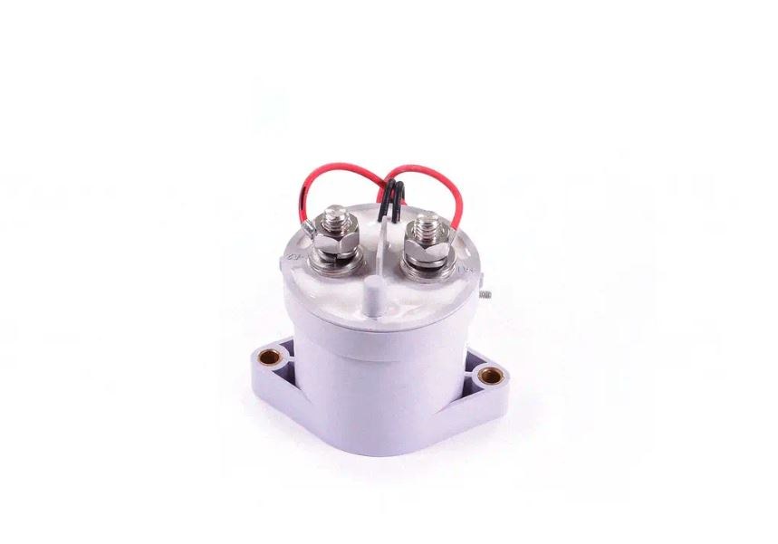 Hypertech Battery Combiner, 2 or More Input Batteries, 500 Amp Continuous Rating/ 2500-Amp Closing Current, 18 Volt – 49120