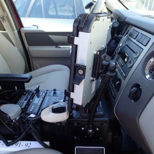 Havis Computer Keyboard Mount, Compatible with 1.20 Inch X 1-1/2 Inch Amps Hole Pattern, Mounted Using Ball Mount – PKG-FAM-101