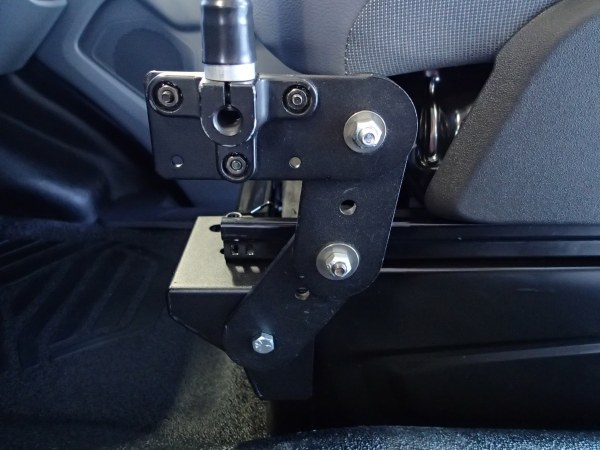 Havis Computer Keyboard Mount, Compatible with 1.20 Inch X 1-1/2 Inch Amps Hole Pattern, Mounted Using Ball Mount – PKG-FAM-115