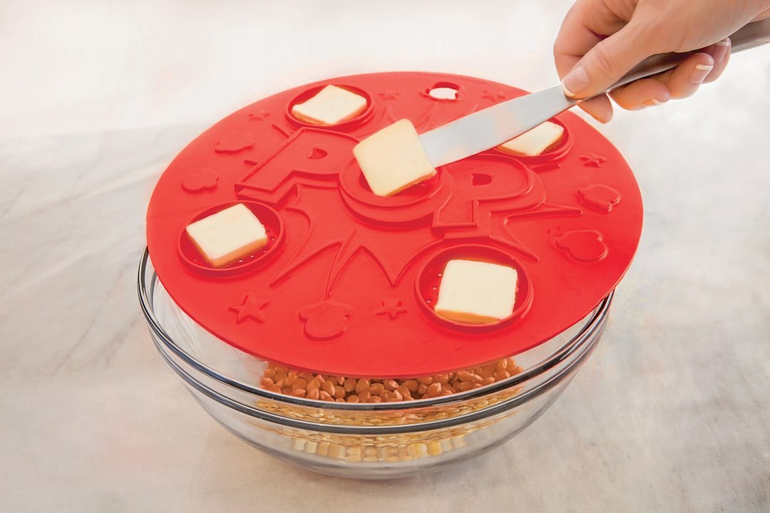 Harold Microwave Cooking Cover, Flat Popcorn Lid, Five Built-IN Vent, 10 Inch Diameter, Silicone, Dishwasher Safe – 00545