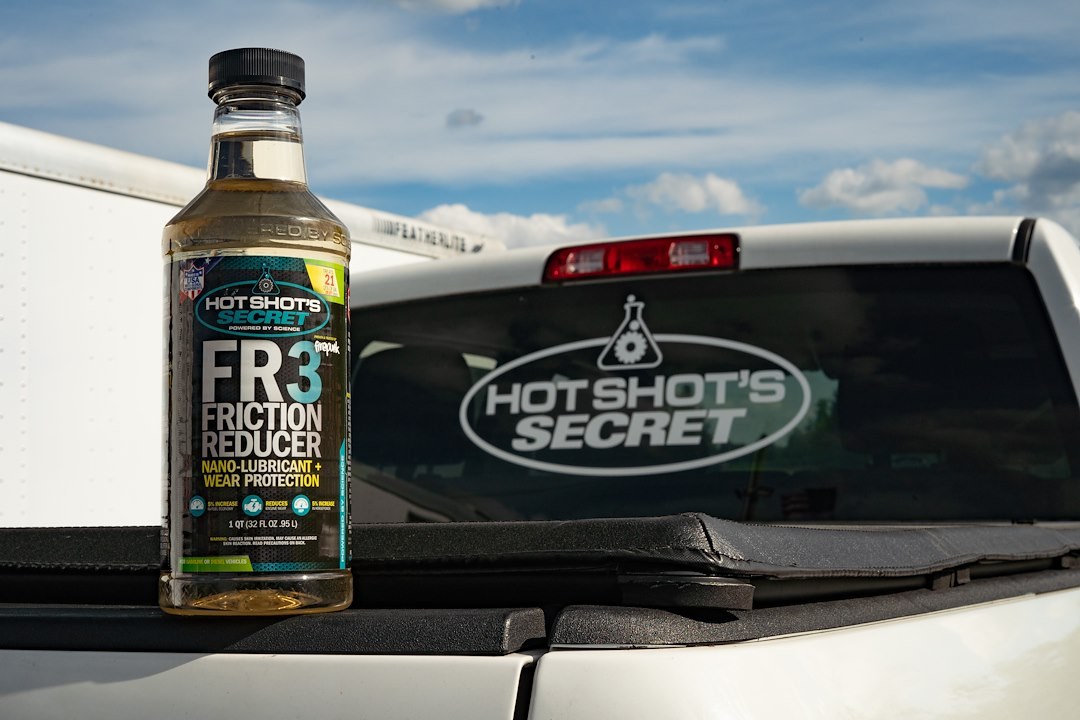 Hot Shots Oil Additive, FR3, Use to Reduce the Friction IN Engine – HSSFR332Z