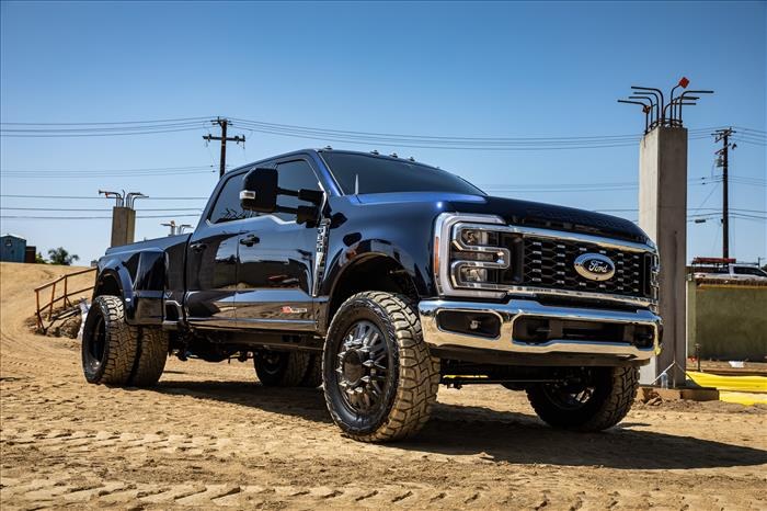 ICON Vehicle Dynamics Leveling Kit Suspension, Stage 2, 2-1/2 Inch Lift, Coil Spring – K62522
