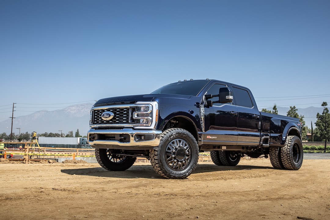 ICON Vehicle Dynamics Leveling Kit Suspension, Stage 3, 2-1/2 Inch Lift, Coil Spring – K62563R