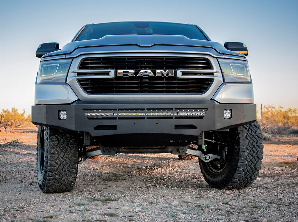 Ici Stainles Bumper, Alumilite, One Piece Design, Mounting Hardware Included, Without Grille Guard, Without Winch Mount – AL-FBM39DGN