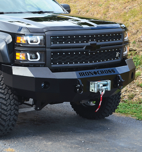 Ironcross Bumper, Stubby Base, One Piece Design, Mounting Hardware Included, Without Grille Guard, With Winch Mount – FB-1400