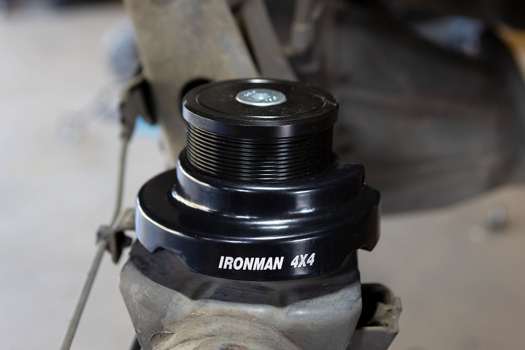 Ironman 4×4 Air Ride Conversion Mount, For Use When Converting from Air Ride to Coil Spring, With Spring Seats/ Bump Stops/ Hardware – 1218ADK