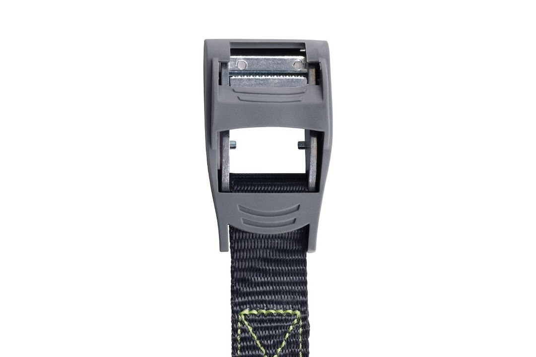 Ironman 4×4 Tie Down Strap, Cargo Tie Down, 6-1/2 Foot Length, Cambuckle Style, Black/ Gray, Nylon, Single – IRATCHET0012