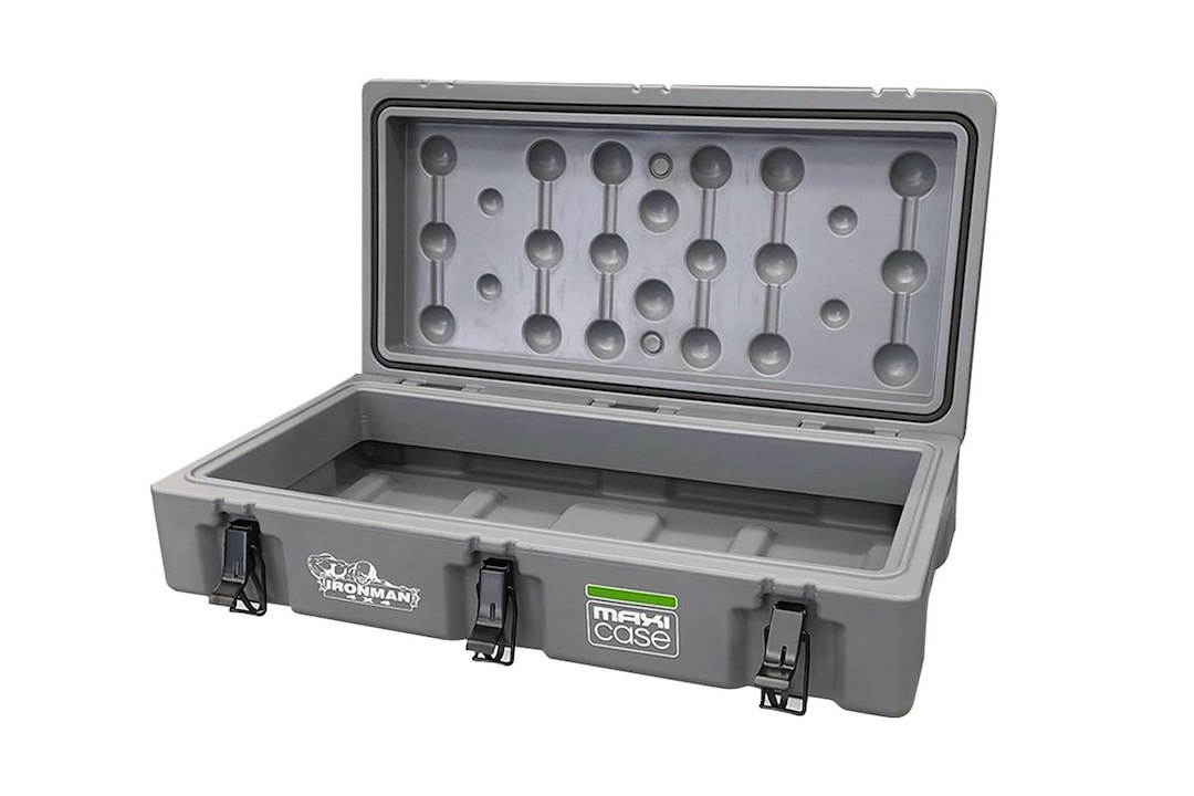 Ironman 4×4 Cargo Carrier, All-Weather, Box Style, Universal Mount, 17.2 Gallon Capacity – IMC006