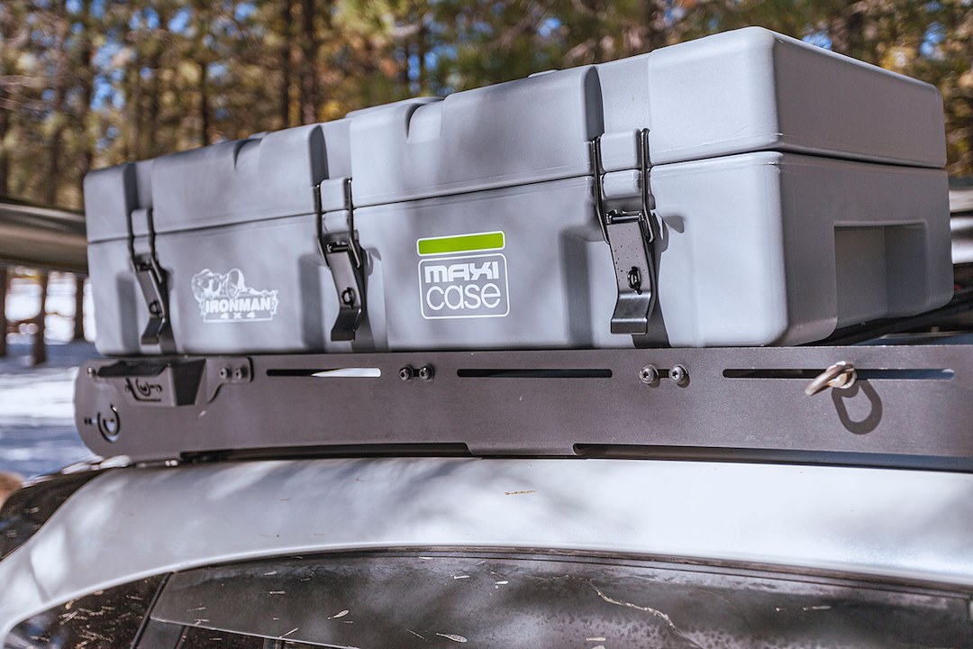 Ironman 4×4 Cargo Carrier, All-Weather, Box Style, Universal Mount, 17.2 Gallon Capacity – IMC006