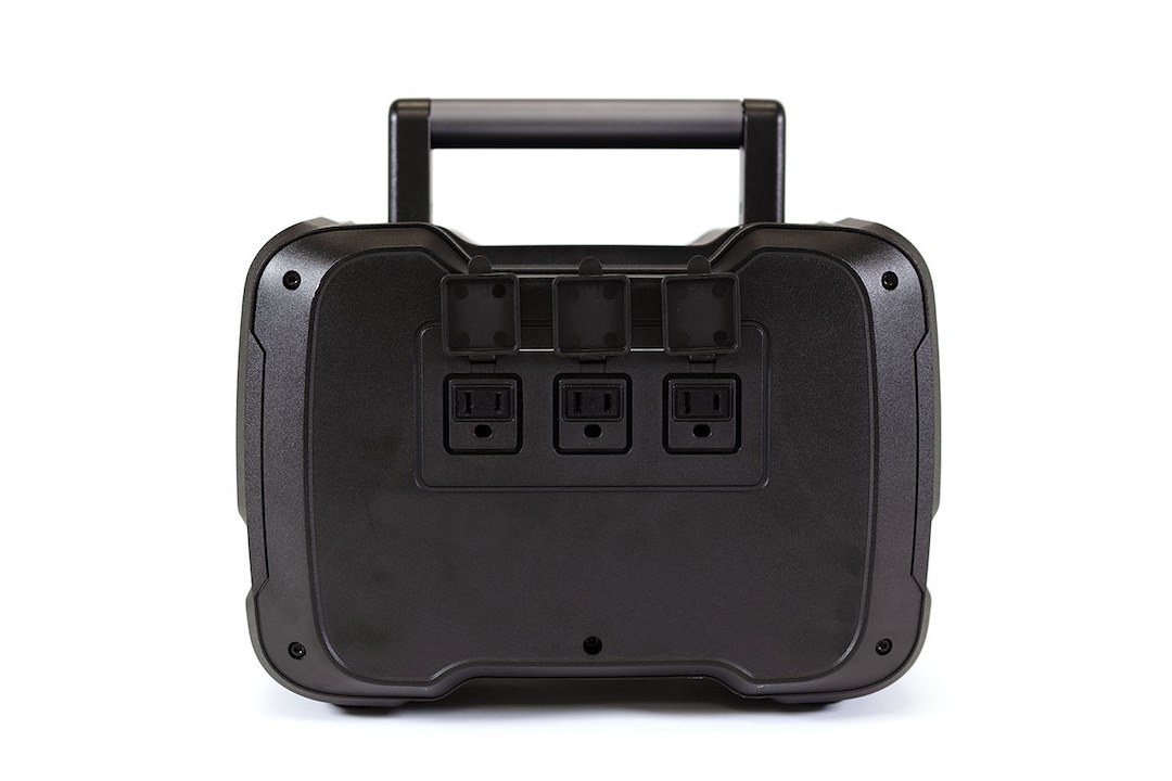 Ironman 4×4 Power Bank, 51.17Ah/ 614WH Battery Capacity – IPOWER0023