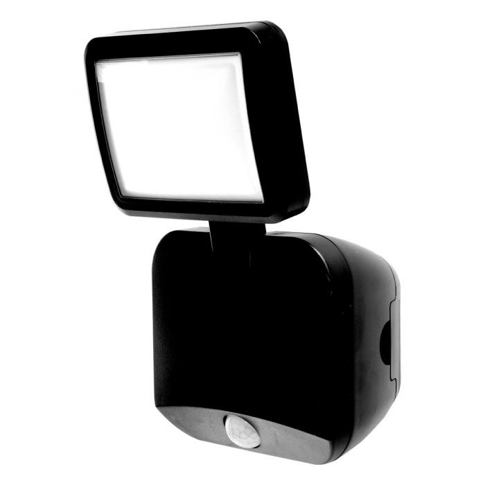 Jasco Motion Activated Light, Energizer, Indoor/ Outdoor Use, Battery Powered, 25 Foot by 120 Degree Wide Sensing Range – 40777