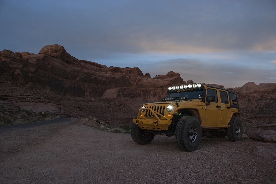 Kc Hilite Light Bar, Gravity, LED, 50 Inch Length, 8 LED, 160 Watt/ 13.04 Amp Draw Per Light, Driving/ Spot/ Wide Combo Beam – 91313