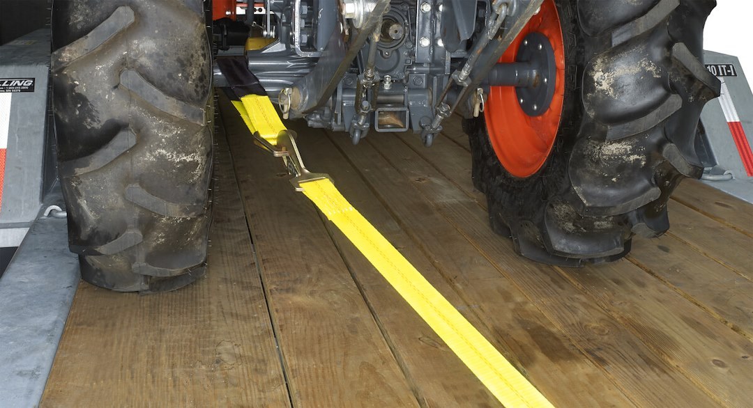 Hampton Prod Axle Strap, 36 Inch Length X 2 Inch Width, 3333 Pound Load Capacity, 10000 Pound Break Strength, Yellow – 04228