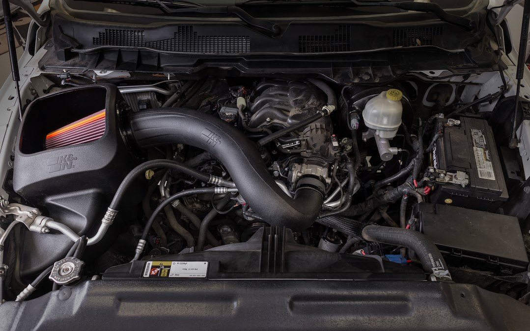 K&N Filters Cold Air Intake, 50 Series GEN3, Black Polyethylene Tube, Red Filter, With Heat Shield – 50-1564