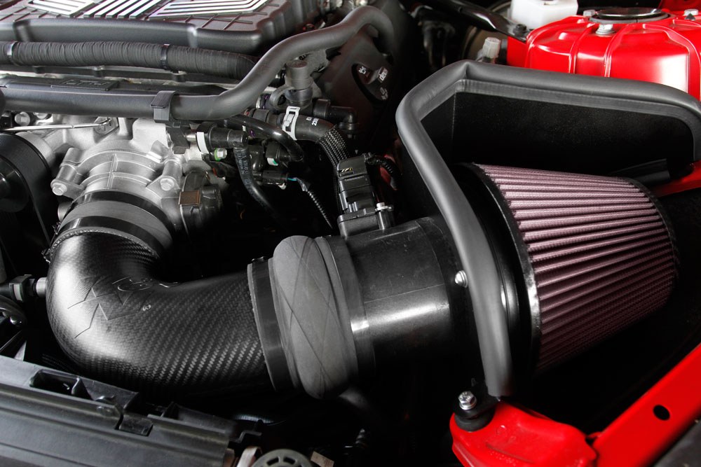 K&N Filters Cold Air Intake, 63 Series Aircharger ®, Black Polyethylene Tube, Red Filter, With Heat Shield – 63-3099