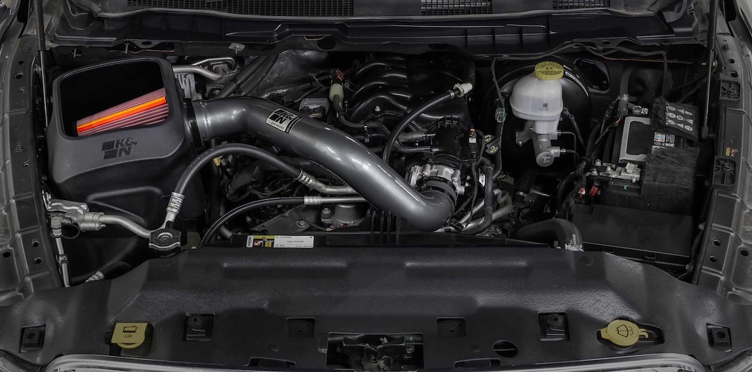 K&N Filters Cold Air Intake, Nextgen, Silver Aluminum Tube, Red Filter, With Heat Shield – 70-1561