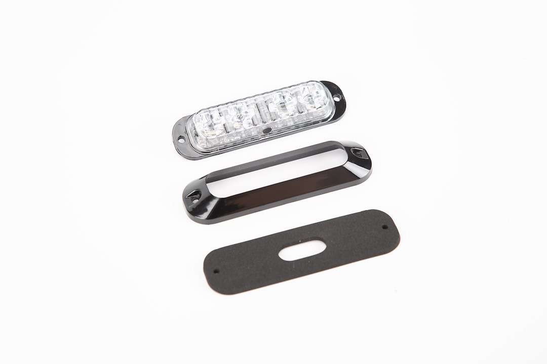 Holman Warning Light, 4.7 Inch Length X 1.4 Inch Width X 0.8 Inch Height, Directional LED, Surface Mount, Strobe, Clear Lens, Amber LED Bulbs – 40424